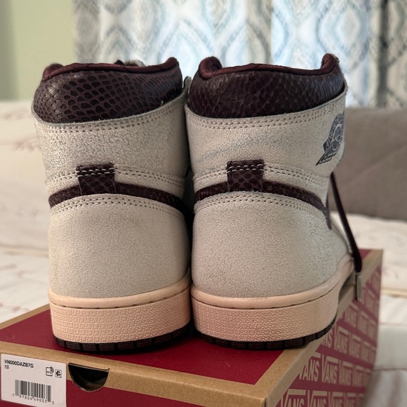 Jordan A Ma Maniere 1 size 9.5